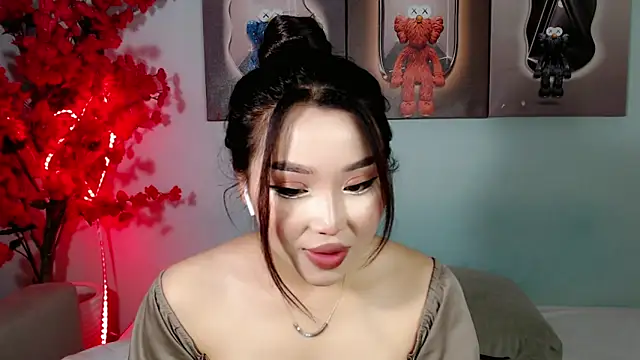 Snapshot of ichiben chatting on 09/26/25, 10:03 ichiben online show from 09/26/25, 10:03