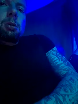 Snapshot of nicedicknicetats chatting on 09/27/25, 04:17 nicedicknicetats online show from 09/27/25, 04:17