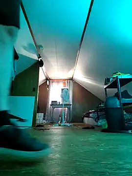 Snapshot of nicedicknicetats chatting on 09/28/25, 09:31 nicedicknicetats online show from 09/28/25, 09:31