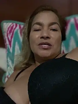 Snapshot of Jlo_69 chatting on 01/06/25, 11:09 Jlo 69 online show from 01/06/25, 11:09