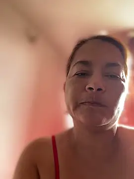 Snapshot of Jlo_69 chatting on 01/26/25, 03:03 Jlo 69 online show from 01/26/25, 03:03