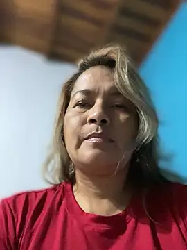 Snapshot of Jlo_69 chatting on 02/19/25, 02:44 Jlo 69 online show from 02/19/25, 02:44