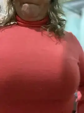 Snapshot of Jlo_69 chatting on 03/01/25, 12:07 Jlo 69 online show from 03/01/25, 12:07