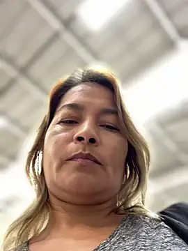 Snapshot of Jlo_69 chatting on 03/05/25, 07:49 Jlo 69 online show from 03/05/25, 07:49