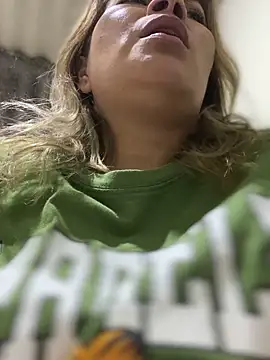 Snapshot of Jlo_69 chatting on 03/11/25, 02:10 Jlo 69 online show from 03/11/25, 02:10