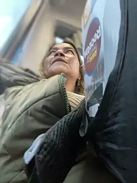 Snapshot of Jlo_69 chatting on 03/20/25, 11:23 Jlo 69 online show from 03/20/25, 11:23