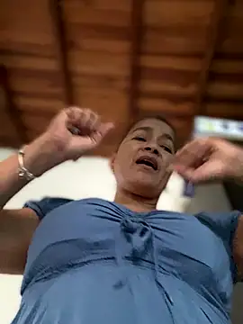 Snapshot of Jlo_69 chatting on 10/01/25, 09:21 Jlo 69 online show from 10/01/25, 09:21