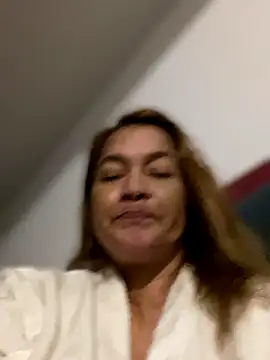 Snapshot of Jlo_69 chatting on 10/09/25, 04:21 Jlo 69 online show from 10/09/25, 04:21