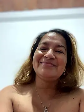 Snapshot of Jlo_69 chatting on 01/14/26, 03:12 Jlo 69 online show from 01/14/26, 03:12