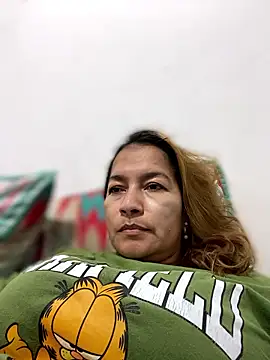 Snapshot of Jlo_69 chatting on 01/19/26, 02:48 Jlo 69 online show from 01/19/26, 02:48