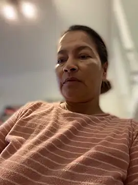 Snapshot of Jlo_69 chatting on 02/16/26, 08:54 Jlo 69 online show from 02/16/26, 08:54