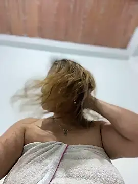 Snapshot of Jlo_69 chatting on 03/20/26, 12:37 Jlo 69 online show from 03/20/26, 12:37