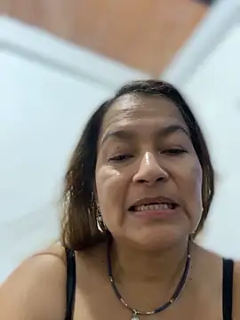 Snapshot of Jlo_69 chatting on 04/25/26, 03:31 Jlo 69 online show from 04/25/26, 03:31