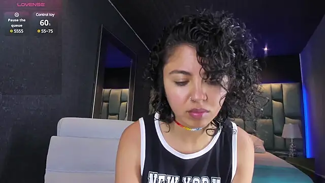 Amareto  online show from 03/01/25, 10:34