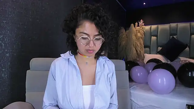 Amareto  online show from 03/01/25, 04:54