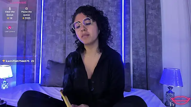 Amareto  online show from 03/17/25, 11:42