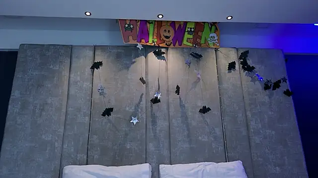 Amareto  online show from 10/25/25, 10:45