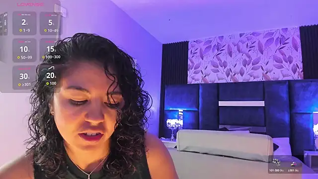 Amareto  online show from 11/14/25, 10:25