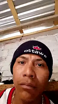 Moreno1813 online show from 10/17/25, 06:54