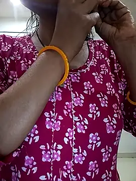 Hot-Shivani online show from 03/01/25, 01:53