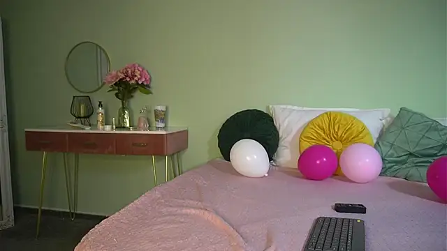 HaileyMoonn online show from 03/11/25, 10:29