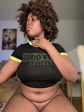 SSEXYBUBBLEBUTT101 online show from 01/15/25, 12:19