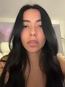 PetitLumiere online show from 04/12/26, 03:22