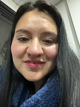 Snapshot of dannarossy_ chatting on 01/16/25, 07:38 dannarossy  online show from 01/16/25, 07:38