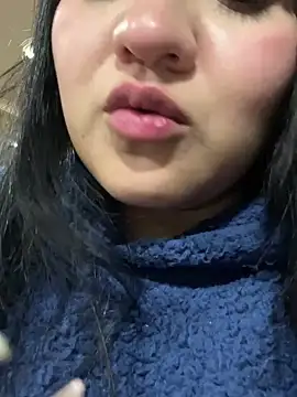 Snapshot of dannarossy_ chatting on 01/17/25, 08:13 dannarossy  online show from 01/17/25, 08:13