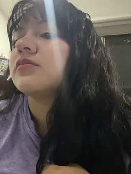 Snapshot of dannarossy_ chatting on 09/17/25, 10:06 dannarossy  online show from 09/17/25, 10:06