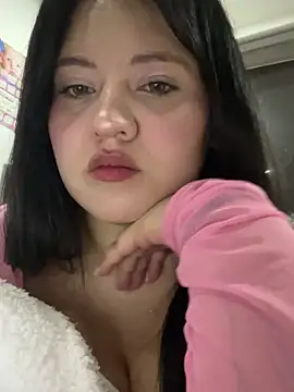 Snapshot of dannarossy_ chatting on 09/19/25, 10:05 dannarossy  online show from 09/19/25, 10:05