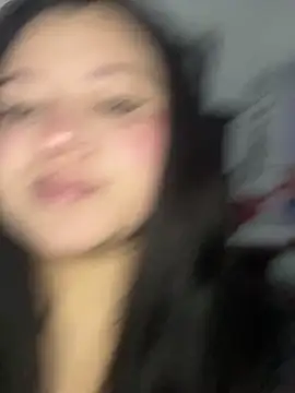 Snapshot of dannarossy_ chatting on 09/22/25, 10:17 dannarossy  online show from 09/22/25, 10:17