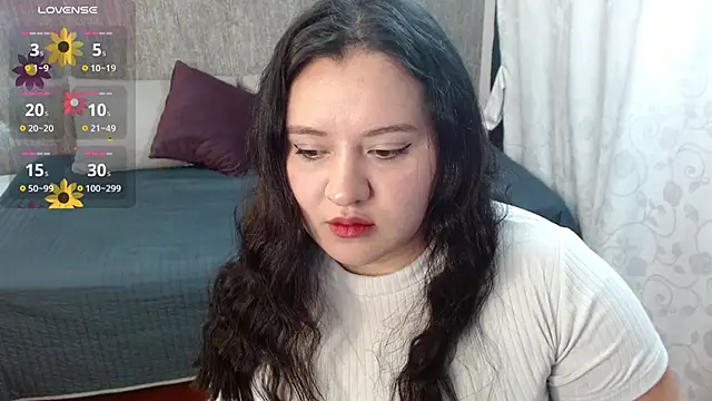 Snapshot of dannarossy_ chatting on 10/02/25, 11:06 dannarossy  online show from 10/02/25, 11:06