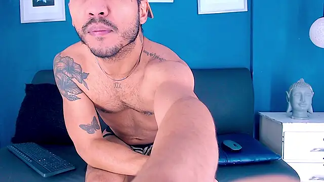 ricky vill  online show from 01/10/25, 03:39