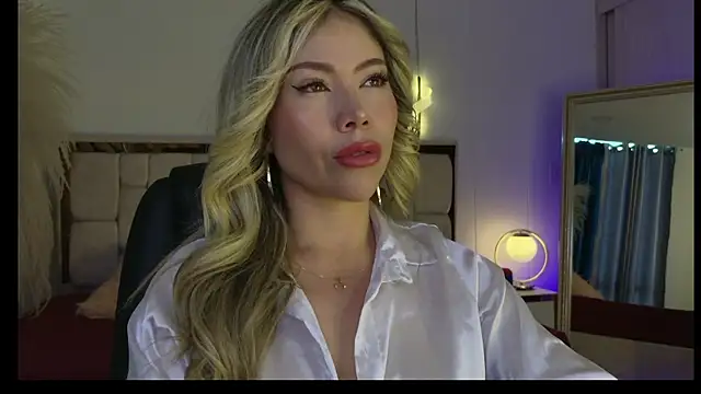 Snapshot of Ammy_Castro chatting on 07/24/26, 10:30 Ammy Castro online show from 07/24/26, 10:30