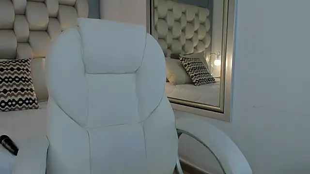 Helleamazing online show from 03/08/25, 04:34