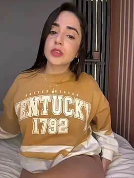 Snapshot of Victoria-And1 chatting on 12/07/24, 02:09 Victoria-And1 online show from 12/07/24, 02:09