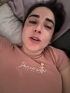 Snapshot of Victoria-And1 chatting on 12/24/24, 07:44 Victoria-And1 online show from 12/24/24, 07:44