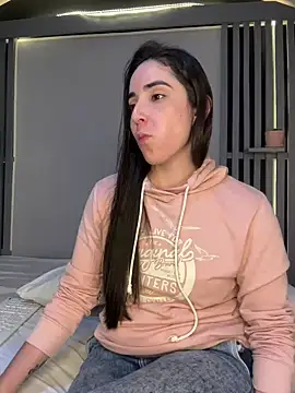 Snapshot of Victoria-And1 chatting on 03/01/25, 02:37 Victoria-And1 online show from 03/01/25, 02:37