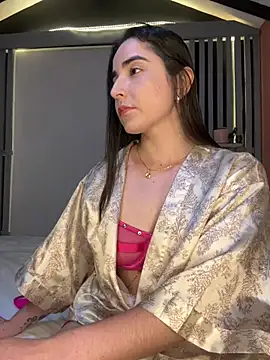 Snapshot of Victoria-And1 chatting on 03/08/25, 01:50 Victoria-And1 online show from 03/08/25, 01:50