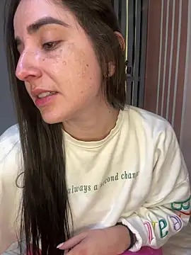 Snapshot of Victoria-And1 chatting on 03/12/25, 01:47 Victoria-And1 online show from 03/12/25, 01:47