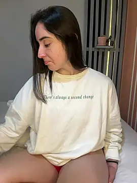 Snapshot of Victoria-And1 chatting on 03/12/25, 04:51 Victoria-And1 online show from 03/12/25, 04:51