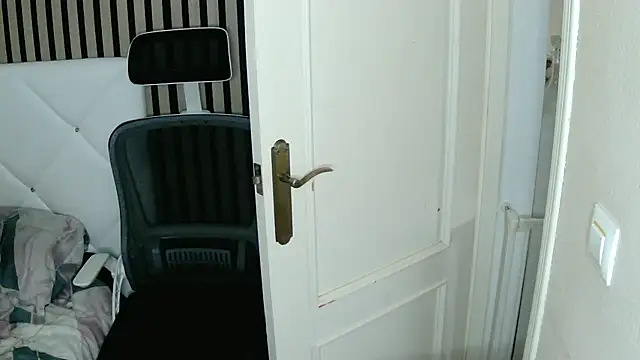 xxNoeliaxx online show from 03/20/25, 07:58