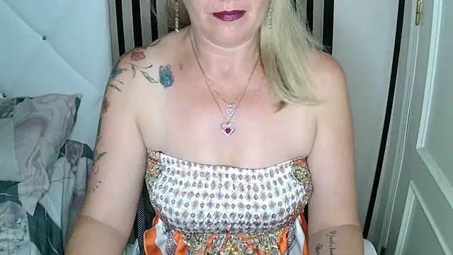 xxNoeliaxx online show from 07/30/26, 07:29