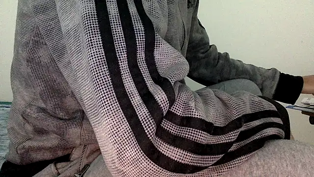 molozeb online show from 11/18/25, 04:50