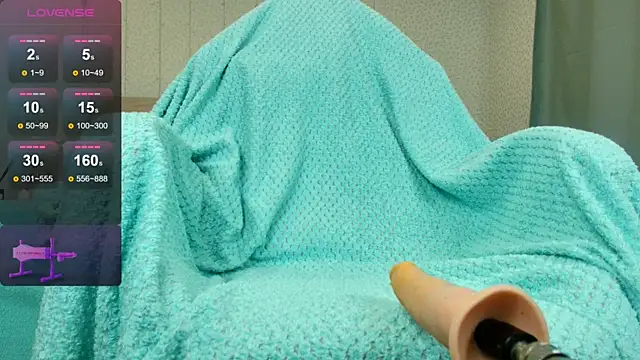 Snapshot of oliviiaa chatting on 06/12/26, 12:20 oliviiaa online show from 06/12/26, 12:20