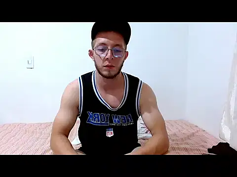 Snapshot of king-Randal chatting on 11/14/25, 04:11 king-Randal online show from 11/14/25, 04:11