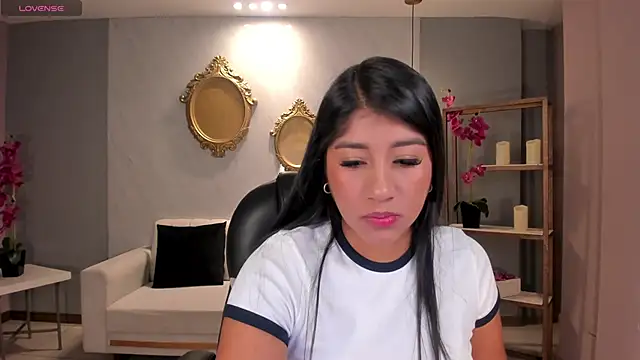 Snapshot of JessicaWilliams1 chatting on 09/24/25, 10:29 JessicaWilliams1 online show from 09/24/25, 10:29