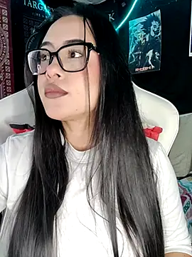 Janna mnt online show from 12/17/25, 04:51