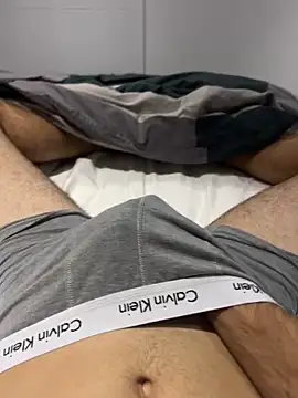 Snapshot of h0rnyguy001 chatting on 11/02/25, 10:23 h0rnyguy001 online show from 11/02/25, 10:23